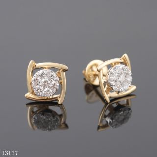 Kano Round Diamond Stud Earrings